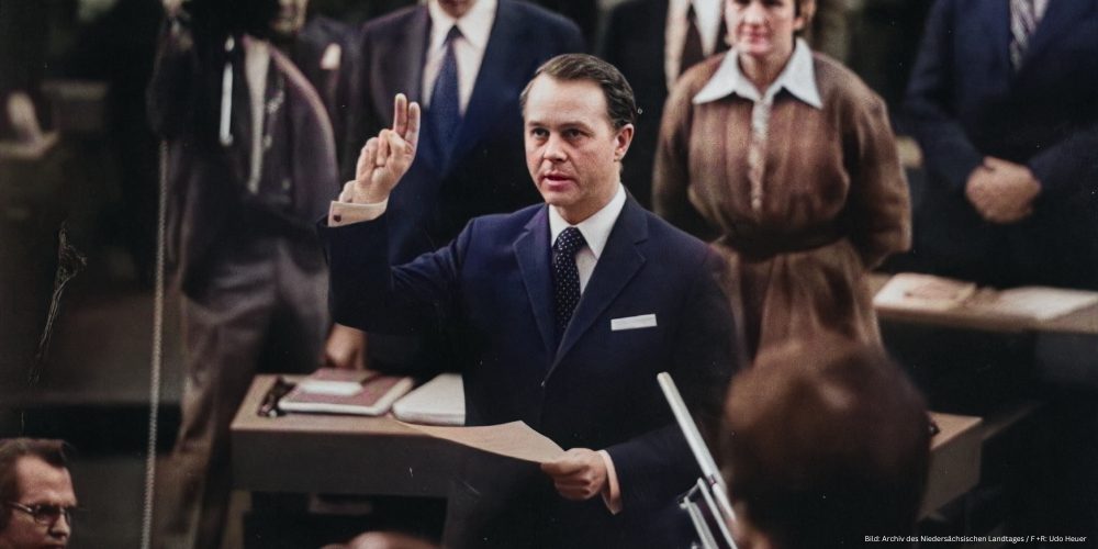 Ernst Albrecht - Vereidigung zum Nieders�chsischen Ministerpr�sidenten am 6.2.1976