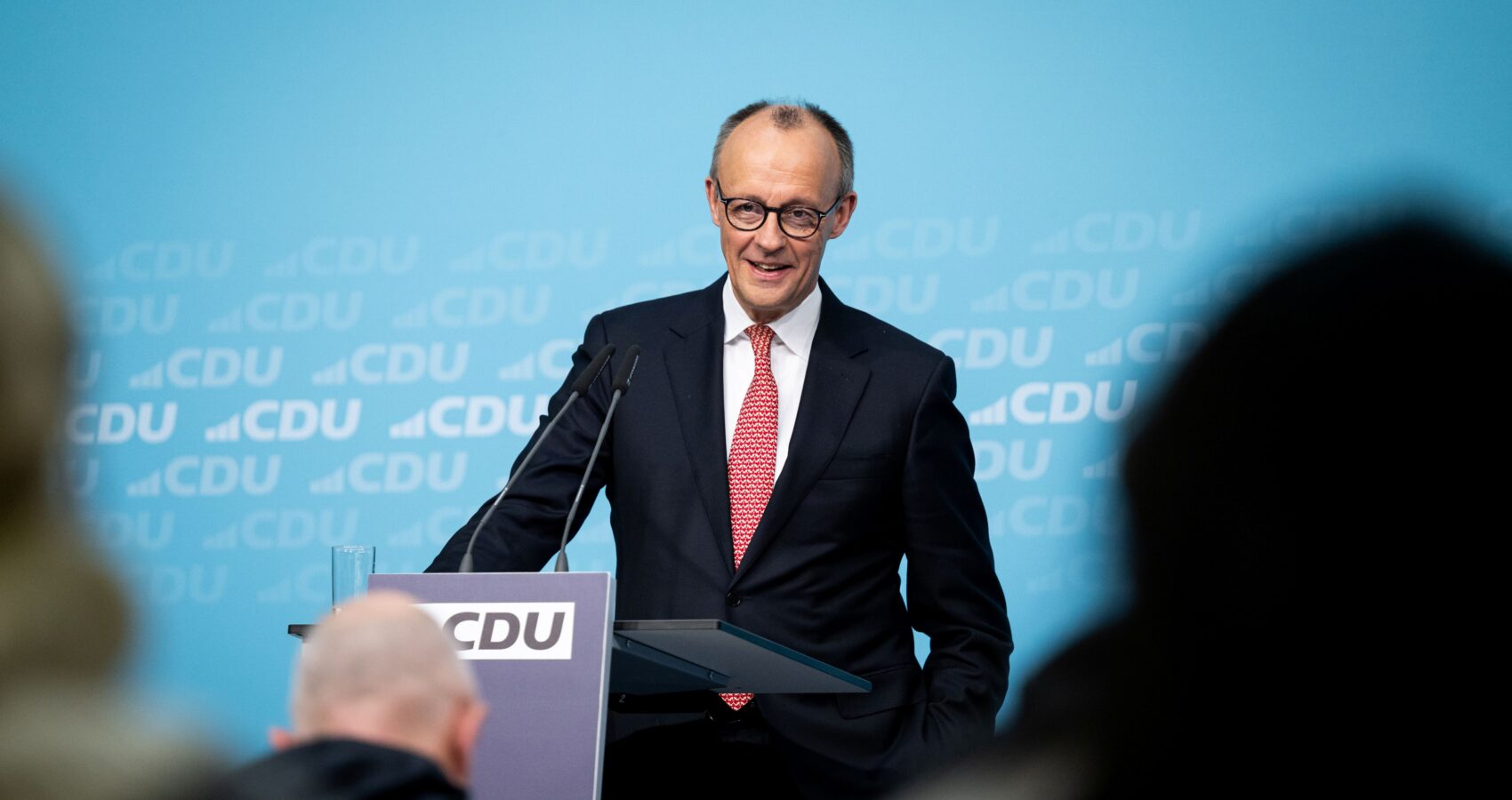 CDU-Bundeskanzler Friedrich Merz bei der Pressekonferenz im Konrad-Adenauer-Haus